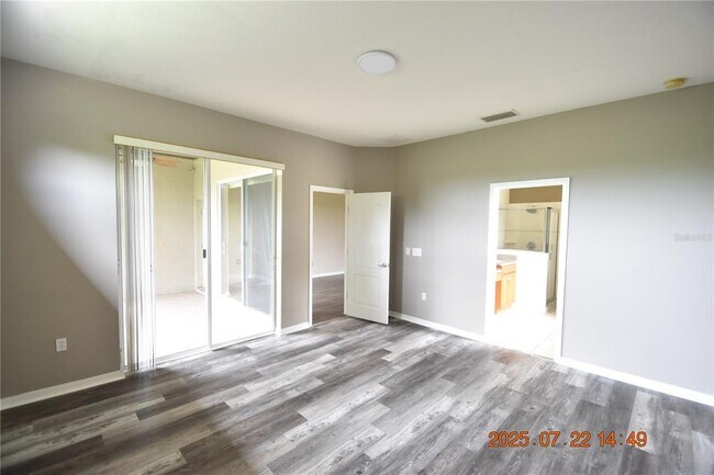 Building Photo - 11321 Flora Springs Dr