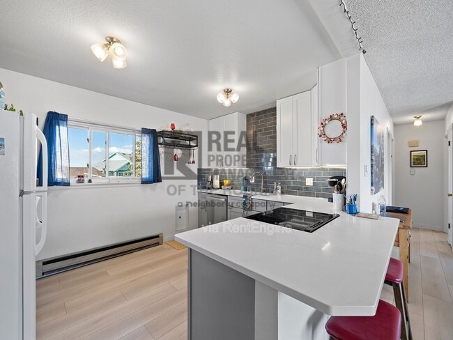 Building Photo - 1206 Ashford Dr