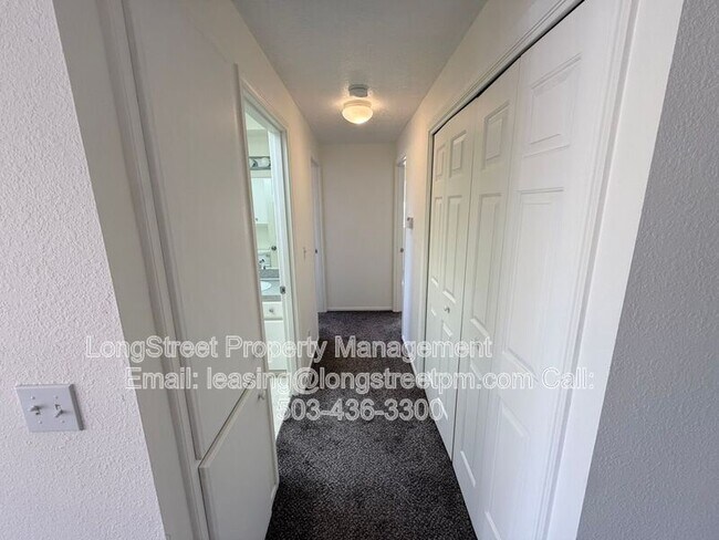 Building Photo - 4526 Campbell Dr SE