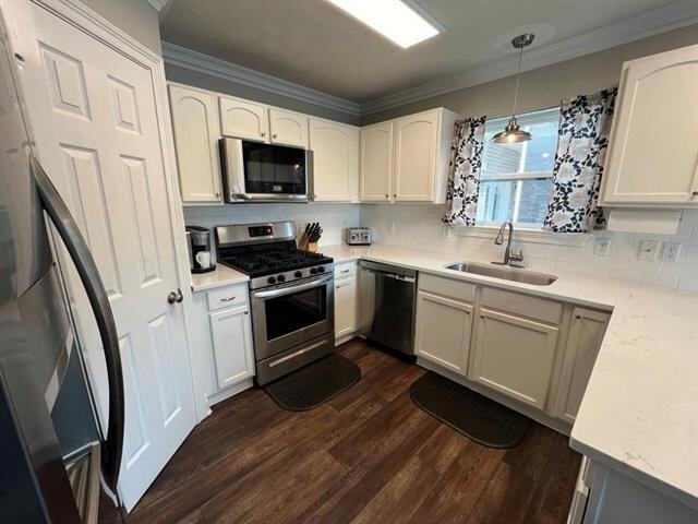 Building Photo - 107 Highland Ave