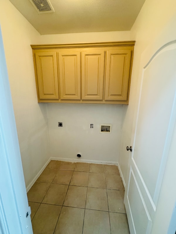 Building Photo - 5632 Blackmon Ct