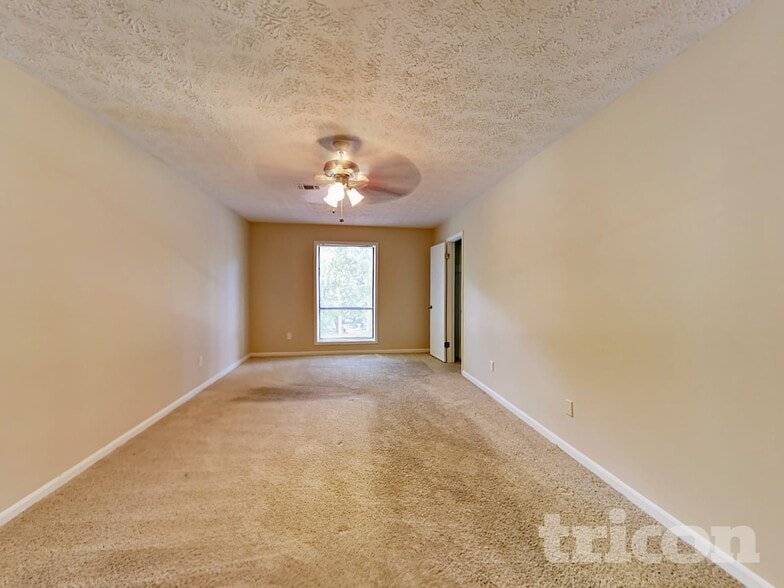 Building Photo - 209 Park Pl Dr