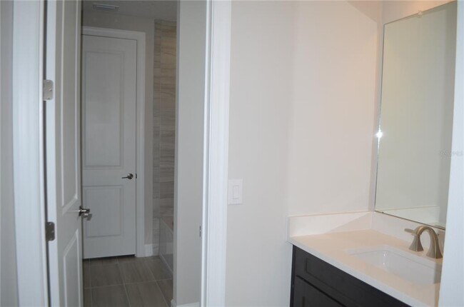 Building Photo - 34109 Tributary Ct
