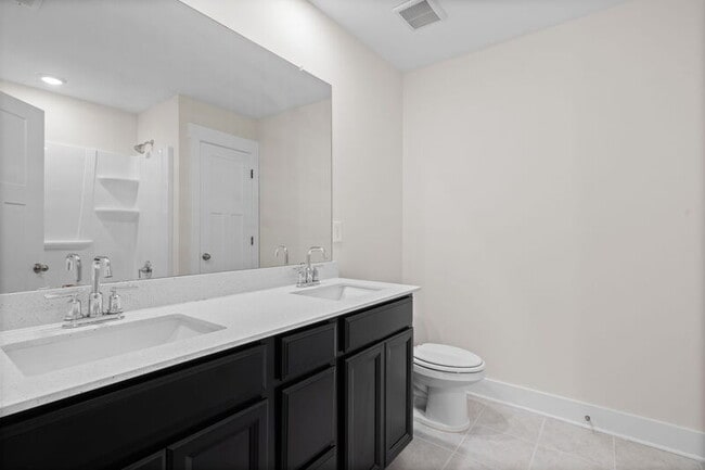 Building Photo - 216 Pewter Cir