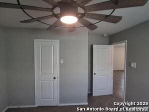 Building Photo - 345 Middle Grn Lp