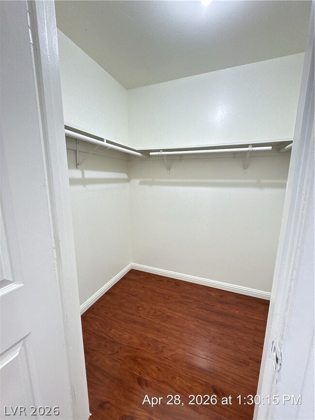 Building Photo - 210 S Mallard St