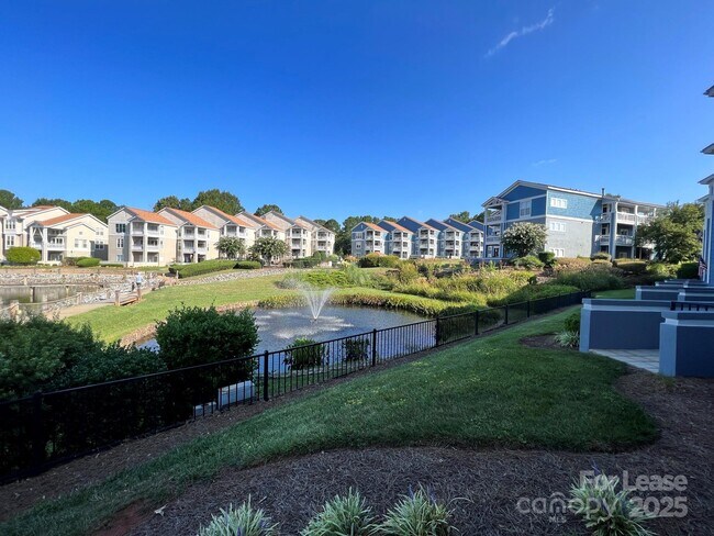 Building Photo - 1140 Torrence Cir