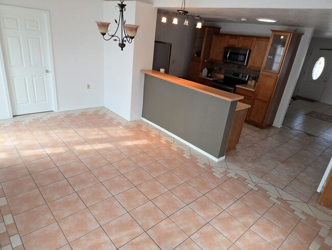 Building Photo - HOME FOR RENT IN ANTHONY TEXAS
