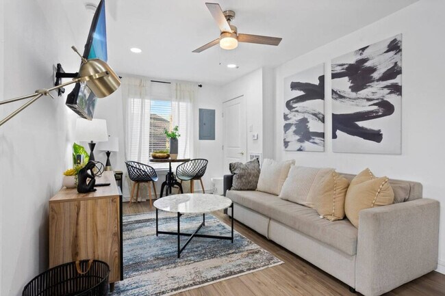 Building Photo - 2620 Arbor St