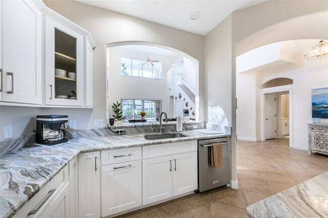 Building Photo - 3209 Sunset Key Cir