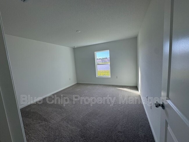 Building Photo - 2295 Green Valley St