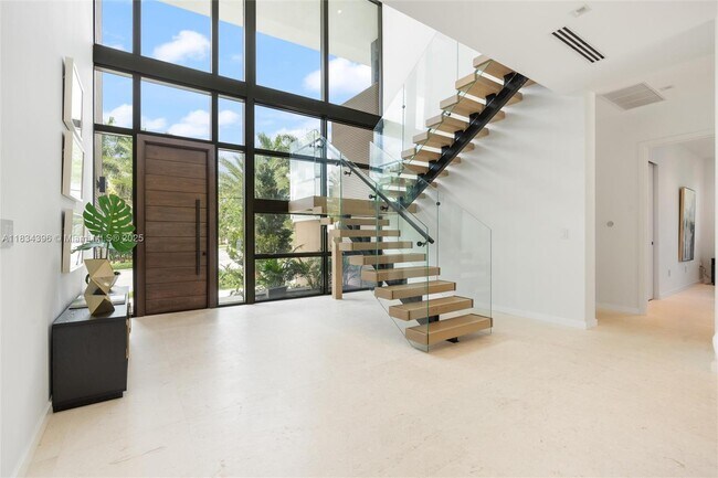 Building Photo - 10161 E Broadview Dr