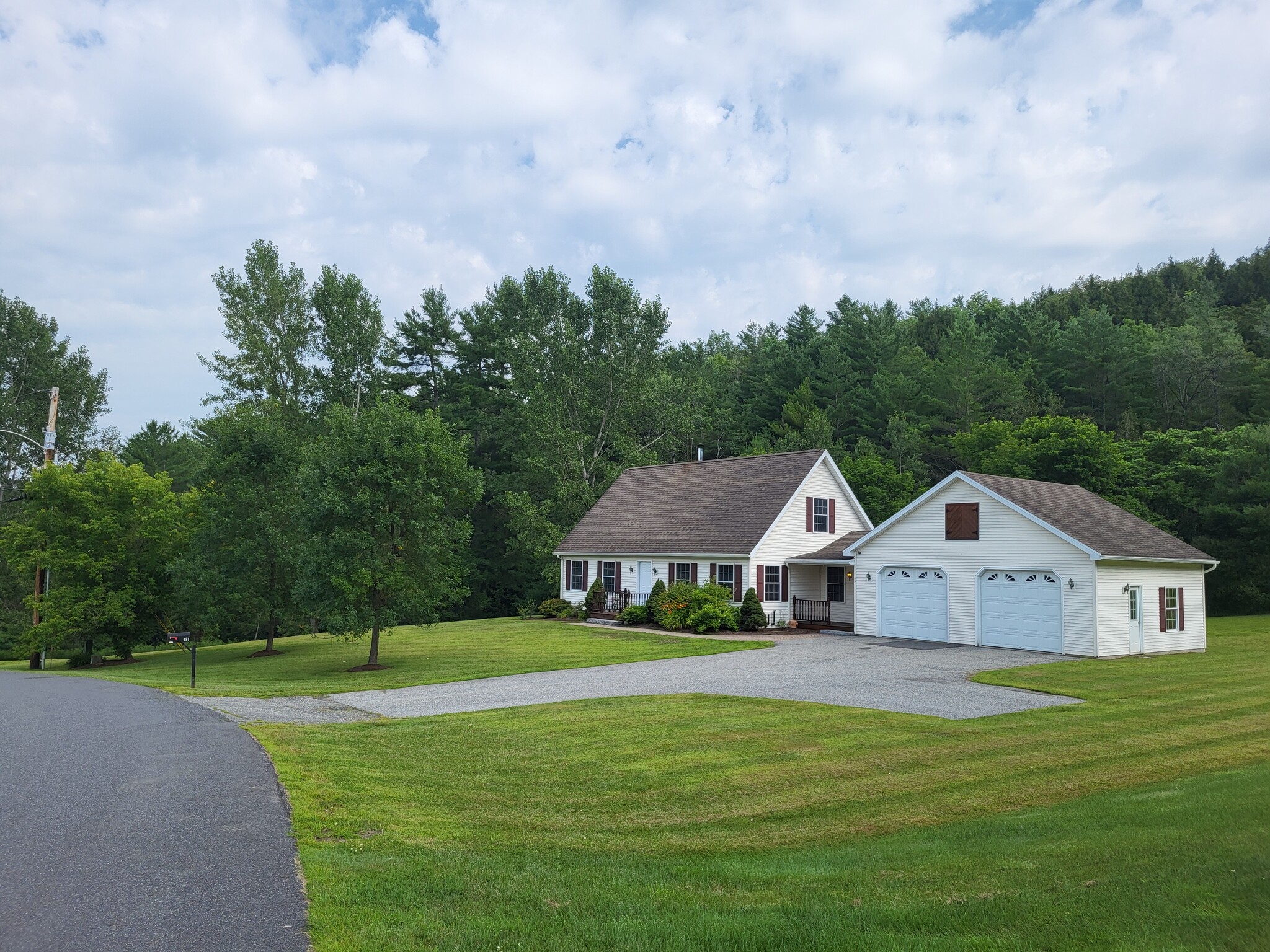 Building Photo - 451 Partridge Farm Rd