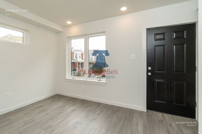 Building Photo - 5734 Walnut St