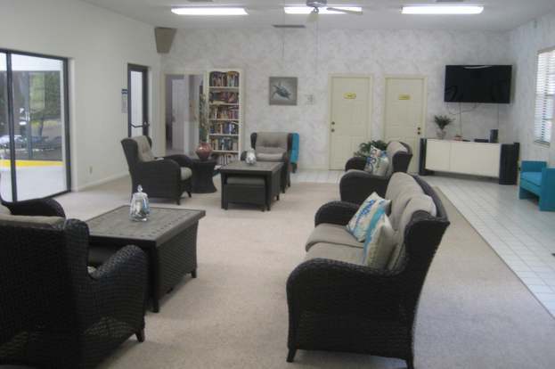 Building Photo - 3520 Whitehall Dr