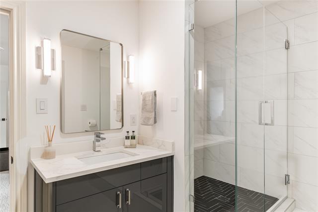 Building Photo - 4201 Potomac Ave