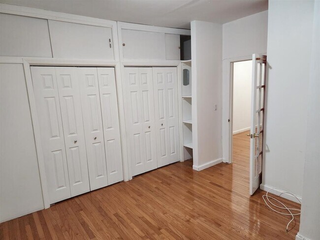 Building Photo - 103 73rd St