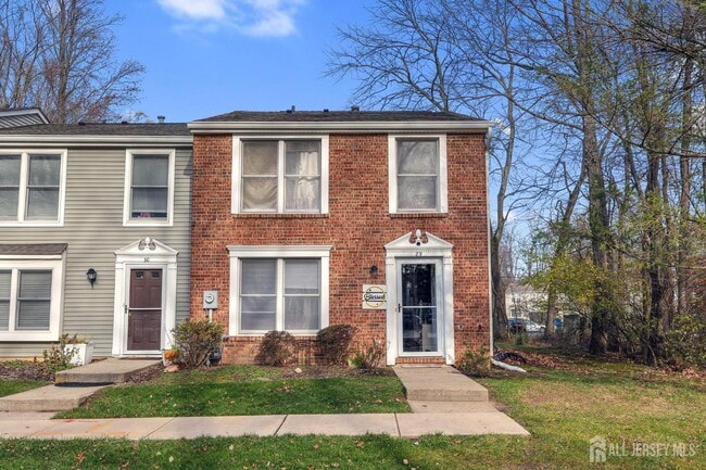 Building Photo - 89 Doe Ct