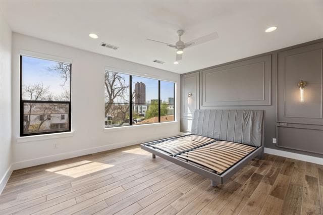 Building Photo - 4522 Deere St