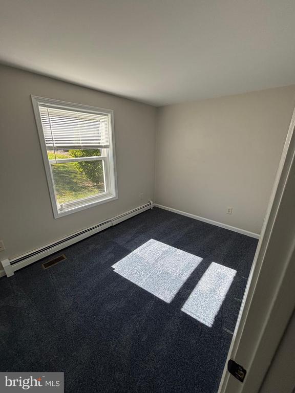 Building Photo - 4650 Old Easton Rd