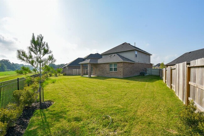 Building Photo - 9205 Inland Leather Ln