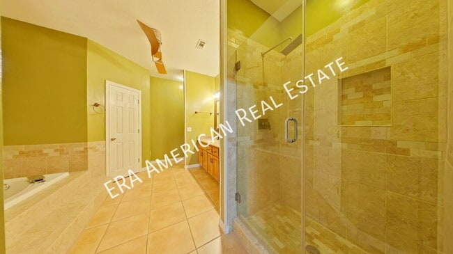 Building Photo - 2080 Biscayne Blvd