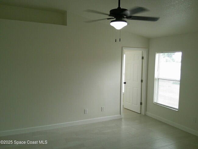 Building Photo - 4049 Wilkes Dr
