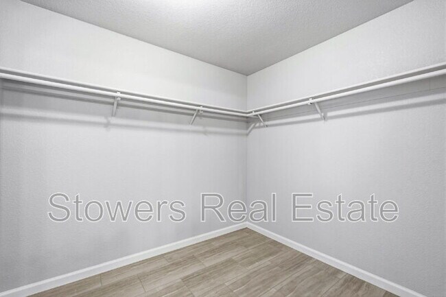 Building Photo - 23 Westbourne Ct