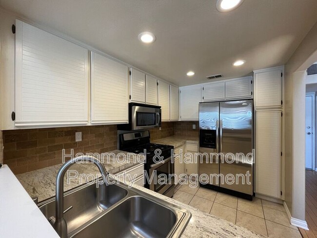Building Photo - 22243 Shadow Valley Cir