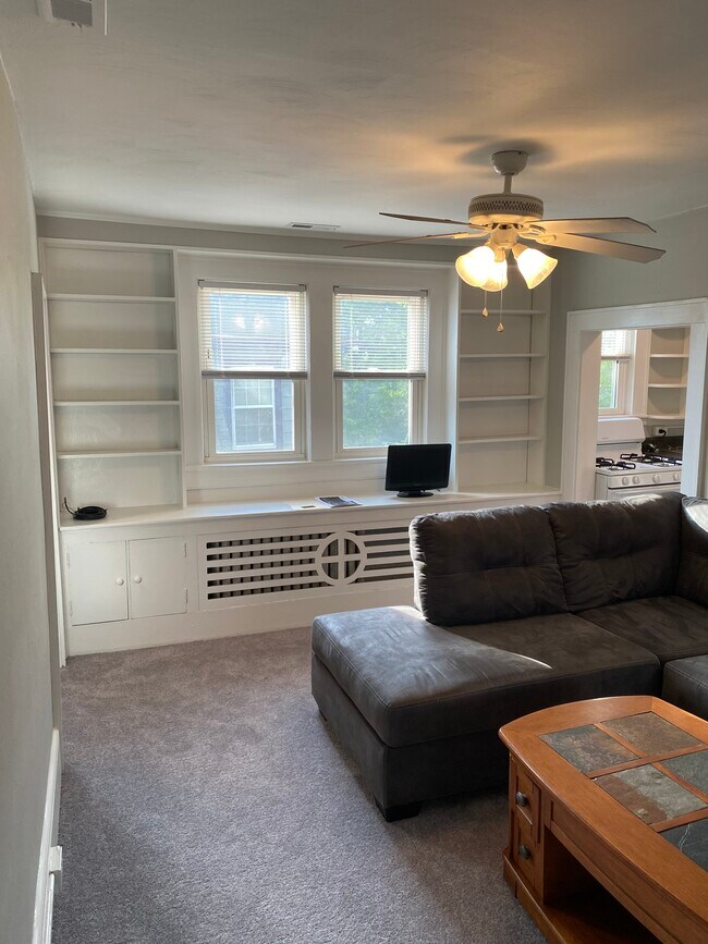 Building Photo - 1022 Hamilton Avenue