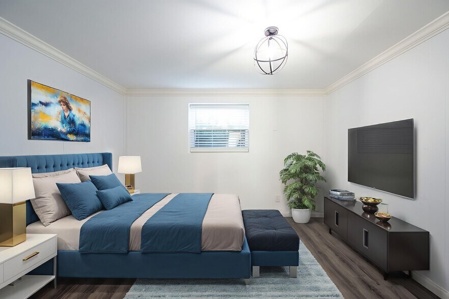 Building Photo - 85 Meadowdew Ln