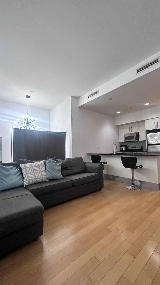 Building Photo - 4 Beacon Way