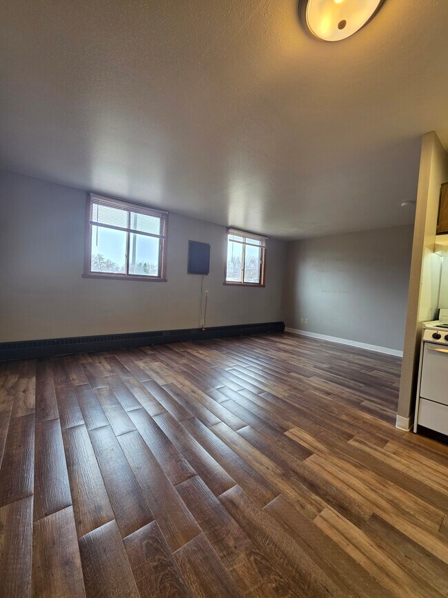 Building Photo - Liberty Lights Apartments E