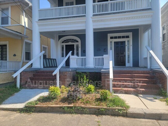 Building Photo - 323.5 Ellis St