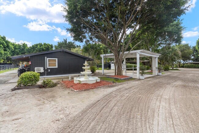 Building Photo - 14996 50th St S