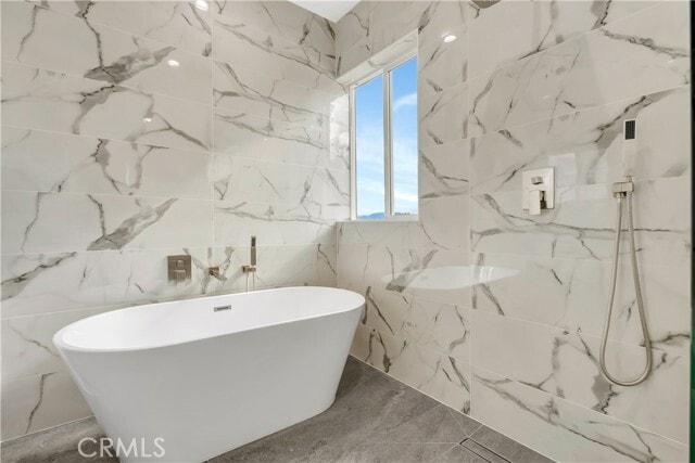 Building Photo - 15241 Nurmi St