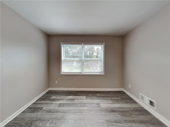 Building Photo - 4189 Northstrand Dr