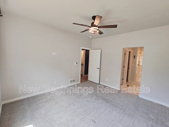Building Photo - 5313 Palomino Ranch Point