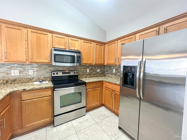 Building Photo - 8776 Bradfield Dr