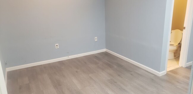 Building Photo - 8230 Kilmory Ct