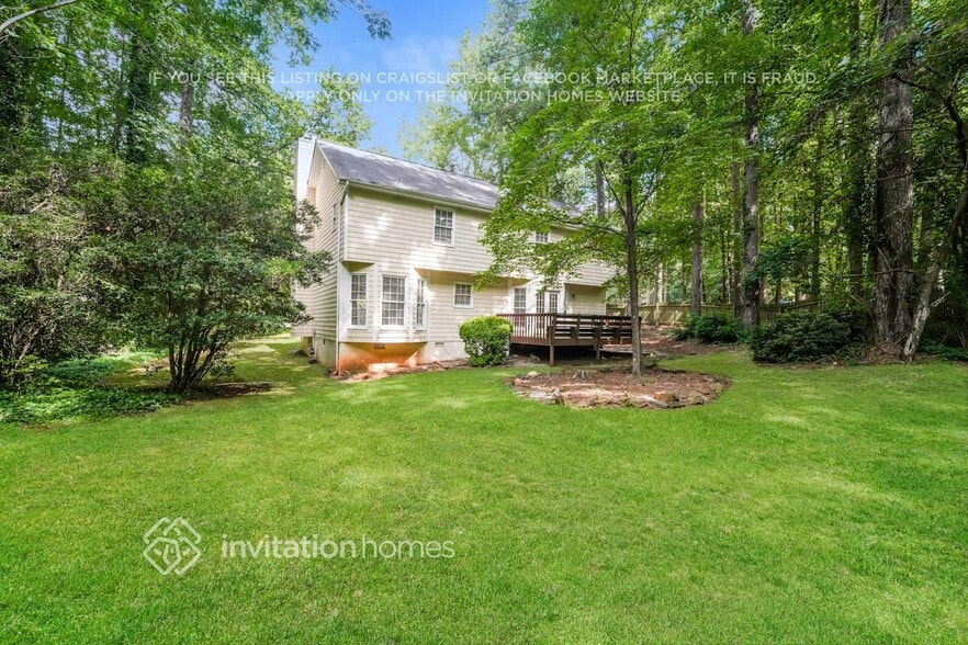 Building Photo - 776 Amberglen Ln