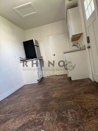 Building Photo - 2885 Van Buren Ave