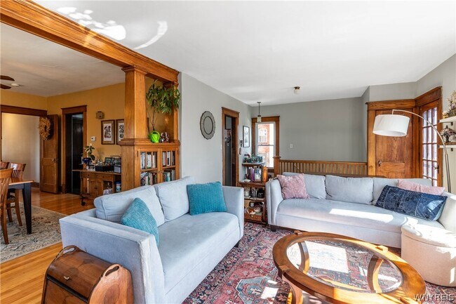 Building Photo - 230 Pennsylvania St