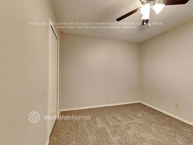 Building Photo - 2506 High Hollow Dr