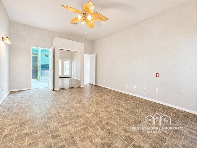 Building Photo - 3-bedroom, 3-bathroom home in Foothills Mobile Est