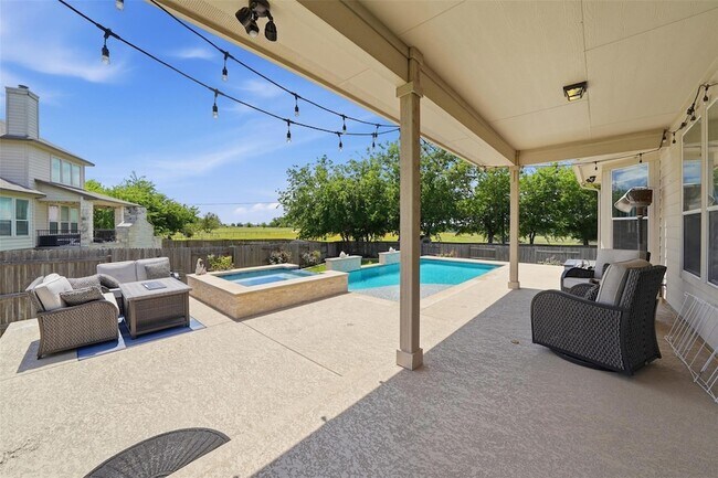 Building Photo - 3564 Rosalina Loop