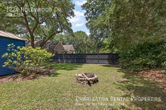 Building Photo - 1224 Hollywood Dr
