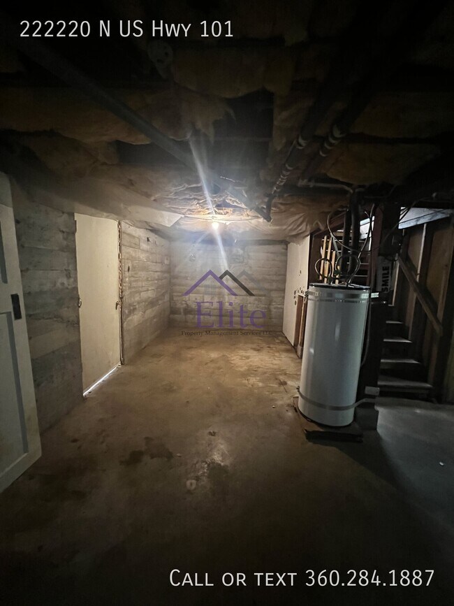 Building Photo - 222220 US-101
