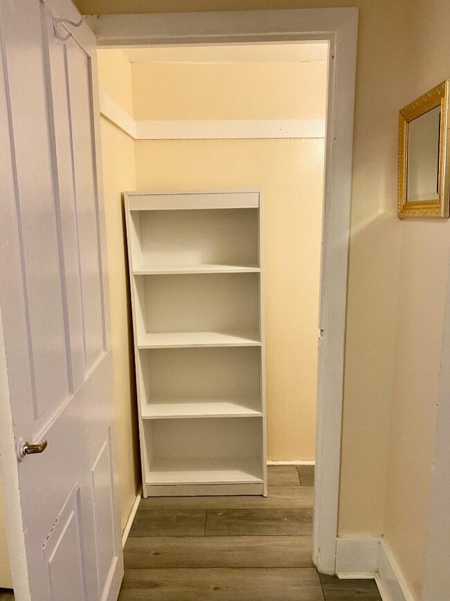 Building Photo - 1501-03 13th Ave