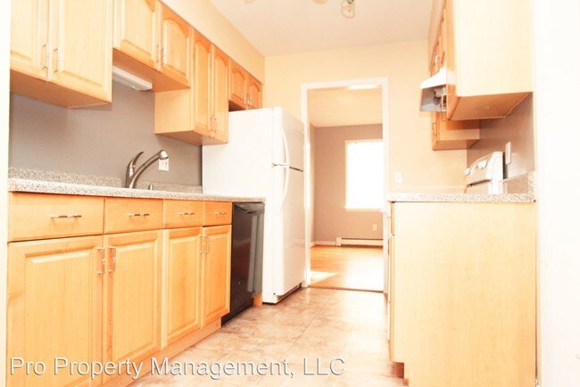 Building Photo - 18 Homestead Ln